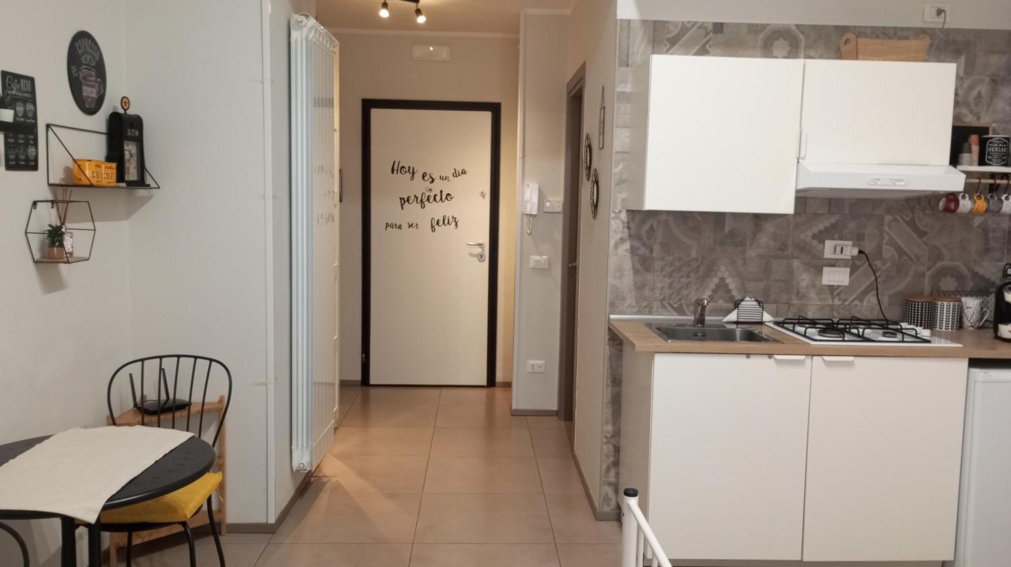 Holidaystudio Appartamento In Centro Салерно Екстериор снимка